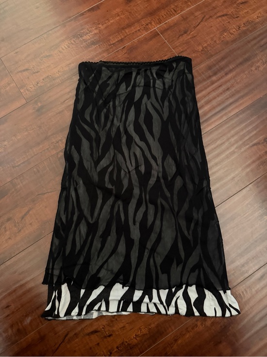 American Vintage Dresses & Skirts - Black Sheer Zebra-Print animal Midi Skirt